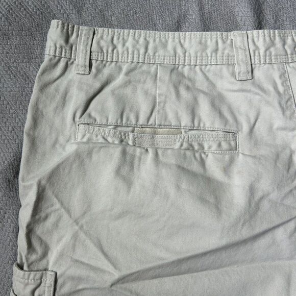 Men's Columbia Size 42 x 9 Shorts Khaki Cargo Pockets‎ Casual Cream Tan Outdoor - Picture 7 of 13